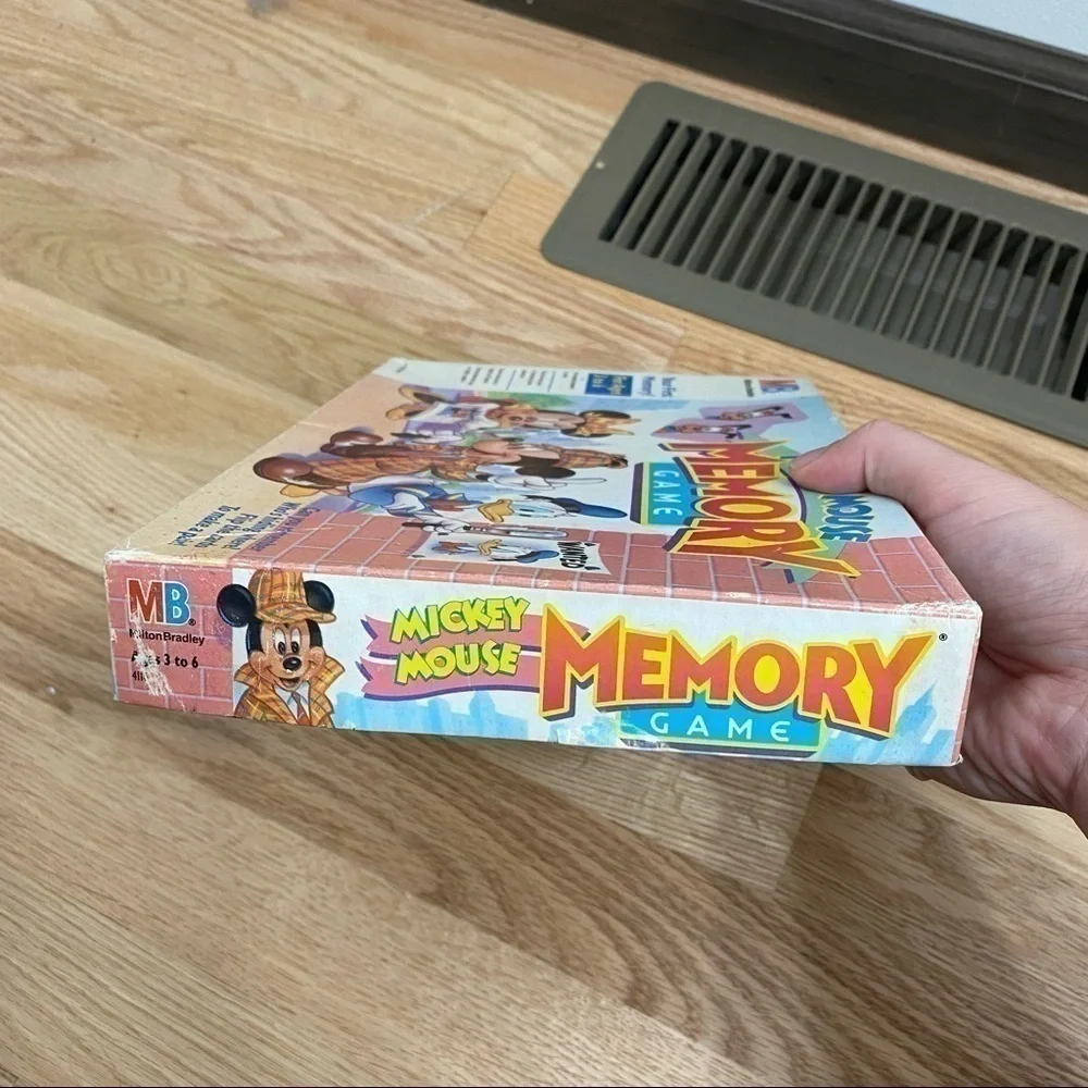Vintage Memory Disney Game Mickey Mouse MB